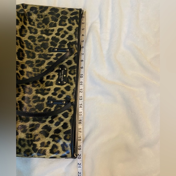 *RETIRED* KATE SPADE Leopard Print Cedar Street Vinyl Tote 4 Piece Set - Picture 14 of 16